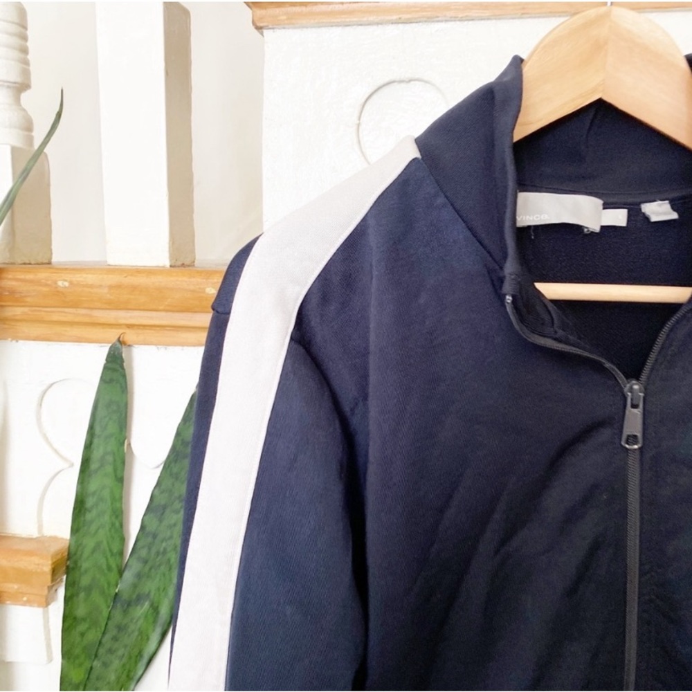 vince. navy blue zip up sweatshirt pockets sz L - Picture 4 of 5